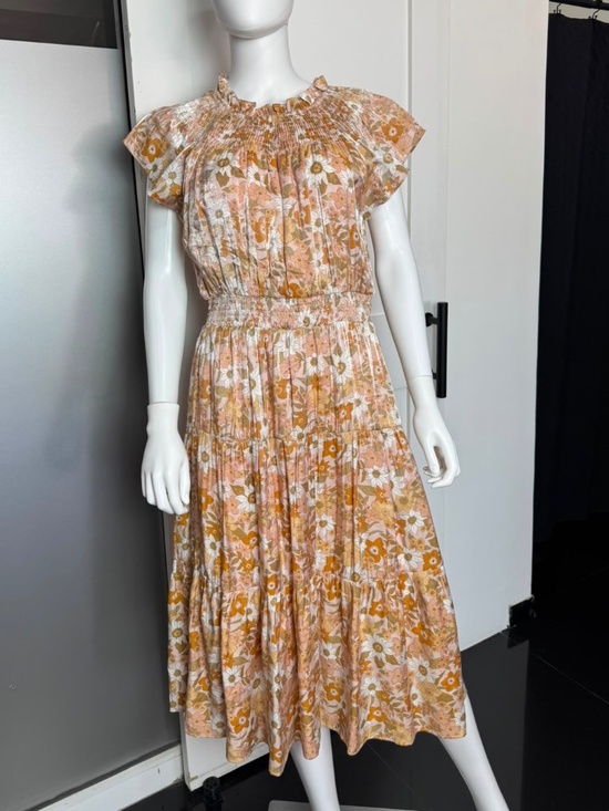 Staccato Dresses & Skirts - STACCATO FLORAL DRESS